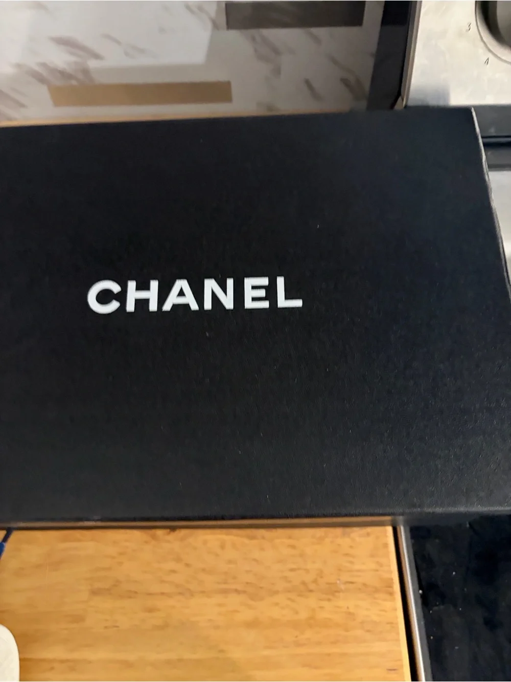 CHANEL White Kids Sneakers with Red and Navy Graphic Accents